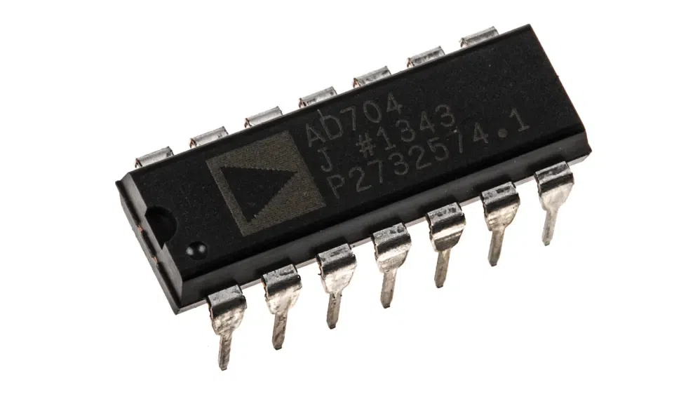 AD704AQ