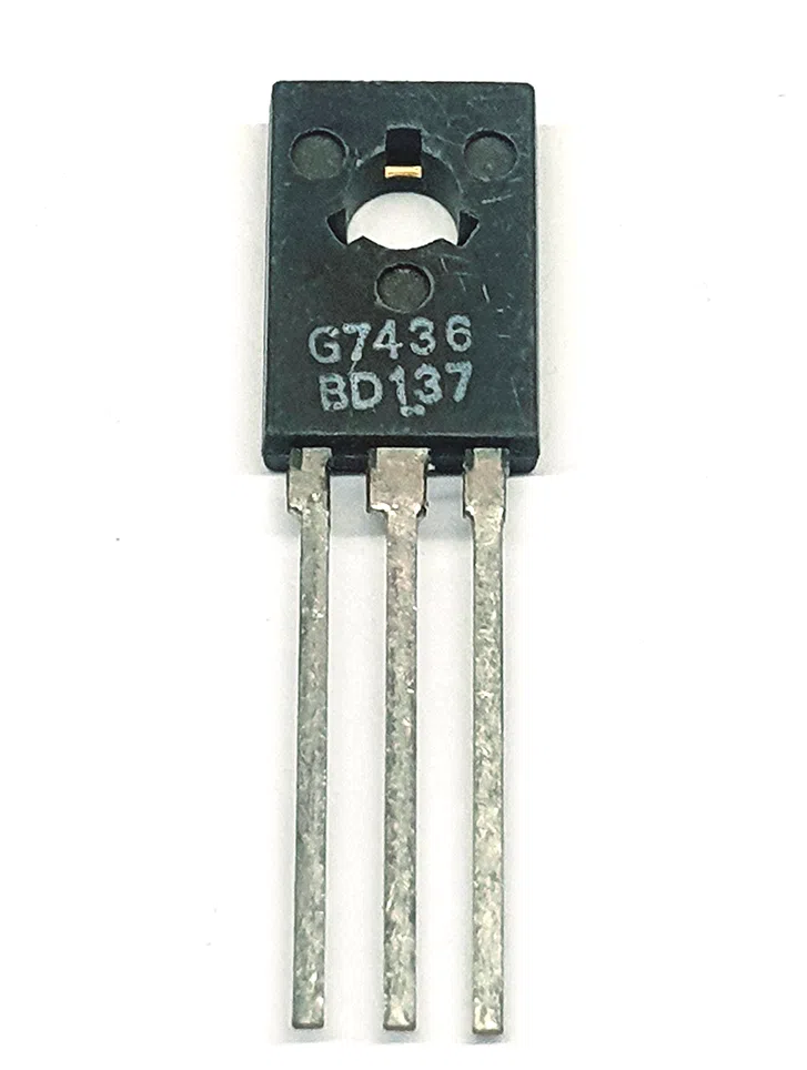 BD137