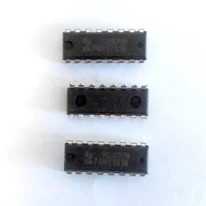 SN74ALS573BN