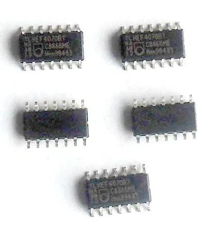HEF4070BT